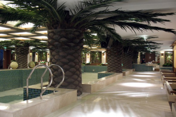 广州夜生活好去处攻略：高端娱乐场所推荐